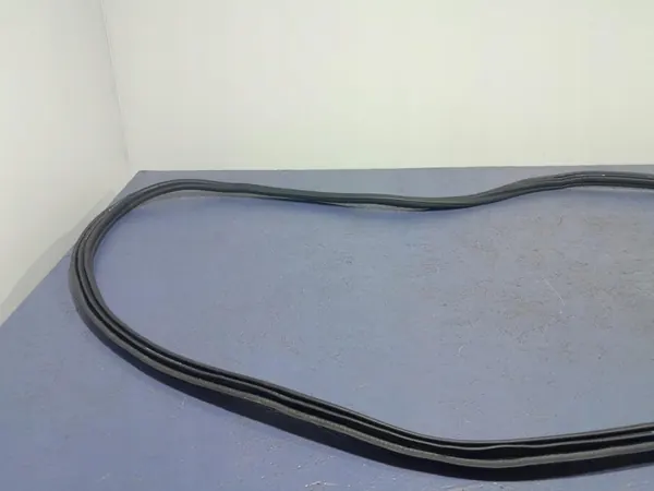 Joint de coffre Porsche Cayenne III 9Y OEM 9Y3827705B image 3