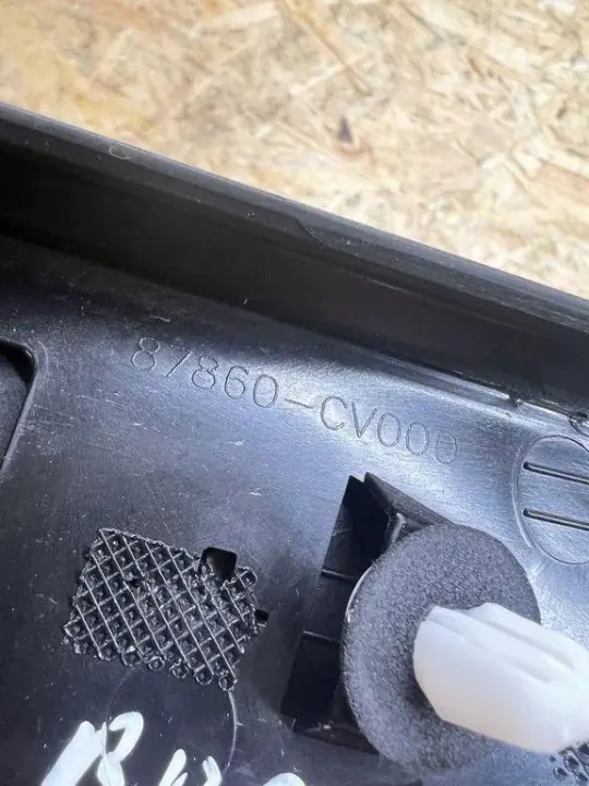 Cobertura para-brisas KIA EV6 OEM 87860CV000 Usado image 3