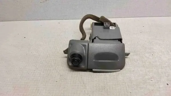 Daewoo Lacetti Front-Aschenbecher OEM 96554862 2003-2009 image 2