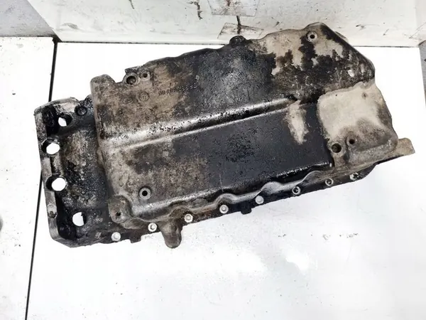 Motorolja panna Volvo V50 2007 2.0L 9656288980 image 3