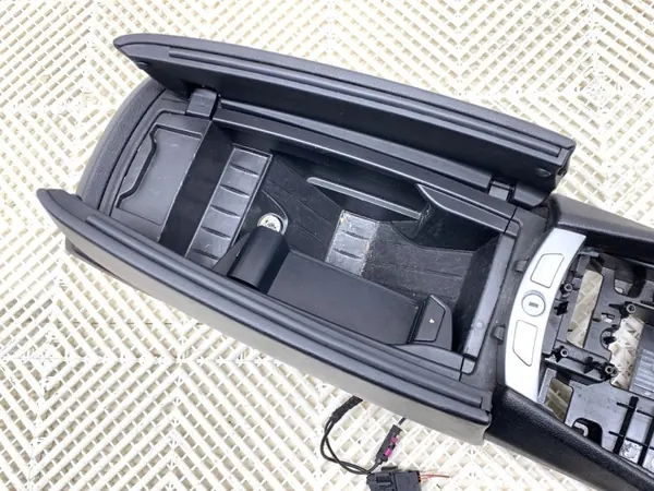 Käsinoja OEM 9178799 BMW F07 Hatchbackille 2009-2017 image 4