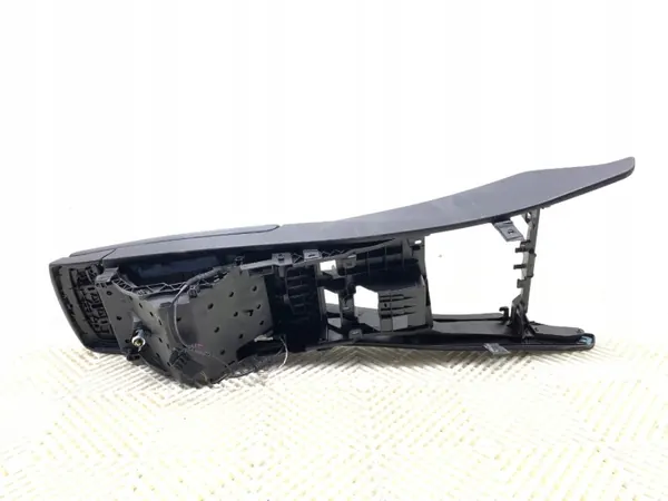 Käsinoja OEM 9178799 BMW F07 Hatchbackille 2009-2017 image 5