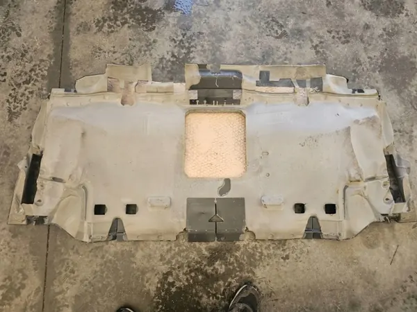 Isolation de banquette Mercedes S550 W222 OEM A2226820510 image 5