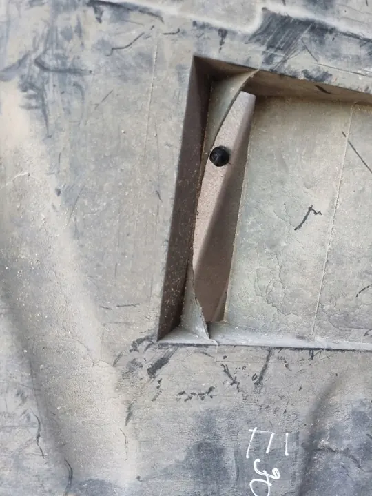 BMW 3 (E90/E91) Växellåda Täcka 51757059388 image 5