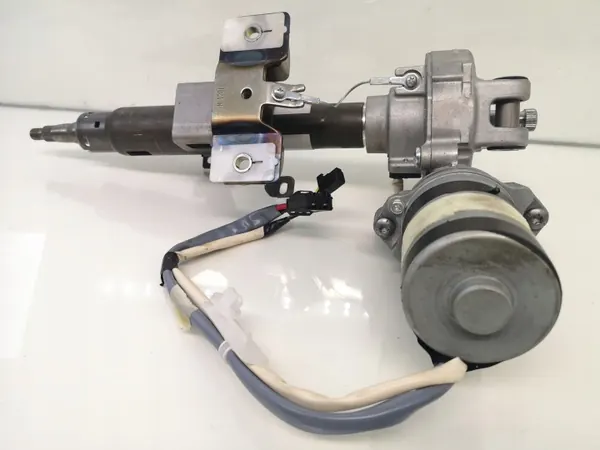 Pompe de direction assistée Toyota OEM 301002130 - Occasion image 3