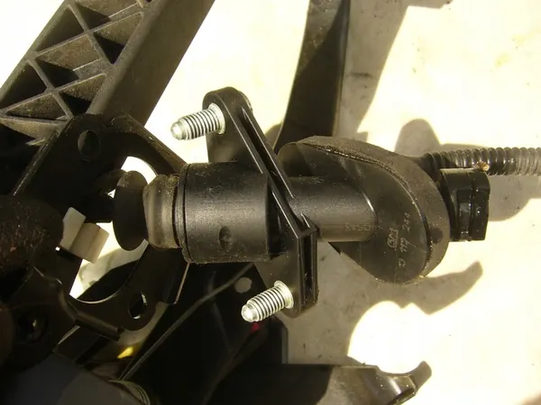 Opel Meriva I A Brems- und Kupplungspedale 13112244 image 3