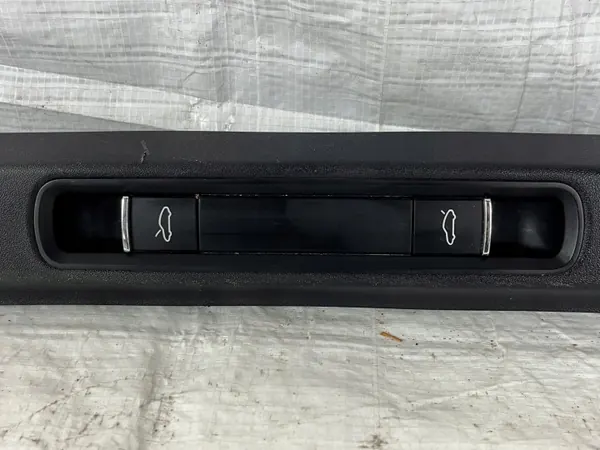 Porsche 911 991 Vänster Tröskelskydd OEM 99155501904 image 3