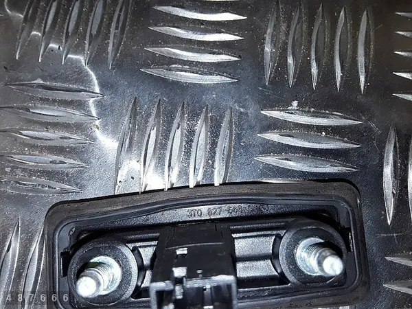 Audi A1 Heckklappenhalter 2012 3T0827566C image 3