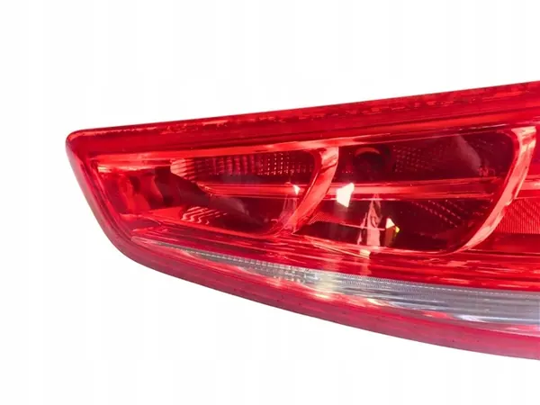 Luz trasera derecha Audi Q3 8U0945094 image 2