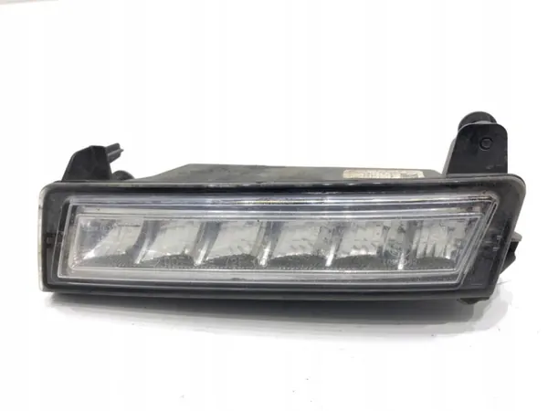 Farol DRL Esquerdo Dianteiro Mercedes X204 OEM A1649060151 image 2