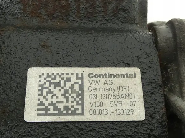 Pompe d'injection de carburant Audi VW Skoda Seat 1.6 TDI OEM 03L130755AN image 4