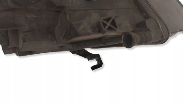 Audi A4 B8 höger framlykta OEM 8K0941004A image 8