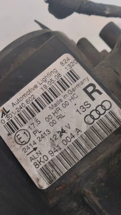 Audi A4 B8 höger framlykta OEM 8K0941004A image 9
