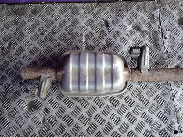 KIA SPORTAGE II 2.0 DOHC 16V Silencieux d'échappement image 4