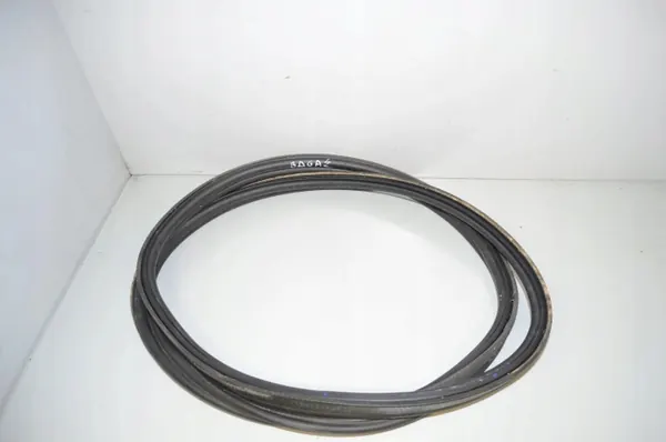 Junta OEM 51767456073 para maletero BMW F40 image 2