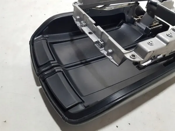 Mittkonsol armstöd OEM 4H0864206C Audi A8 D4 image 8