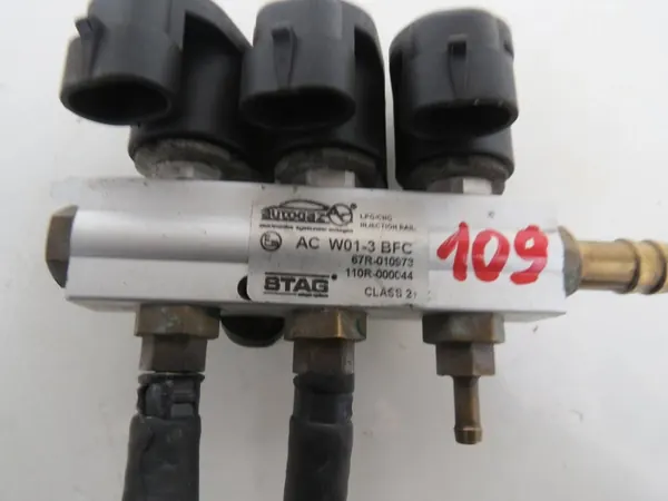 LPG-inspuitrail OEM 67R010973 voor Volvo S40 II image 9