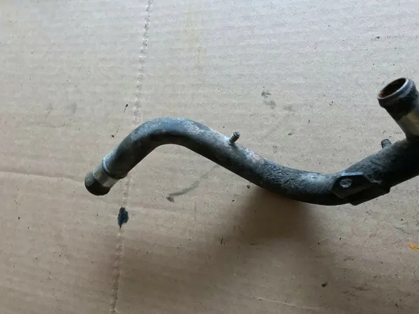 Volkswagen Golf II 1984 Jäähdyttimen Letku image 5