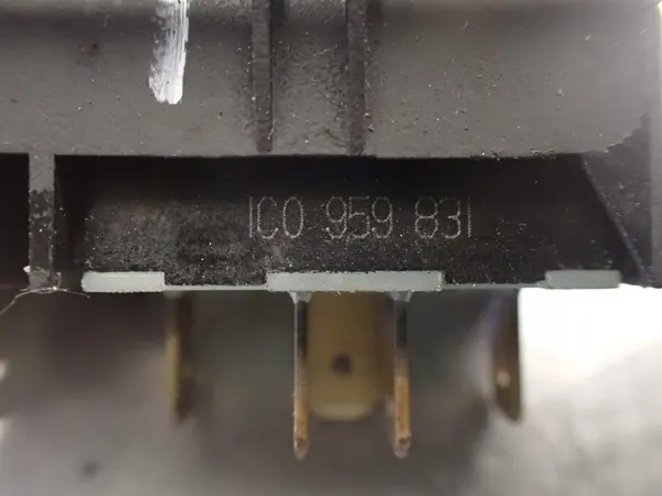 Painel de Controle da Janela do Passageiro Volkswagen New Beetle image 3