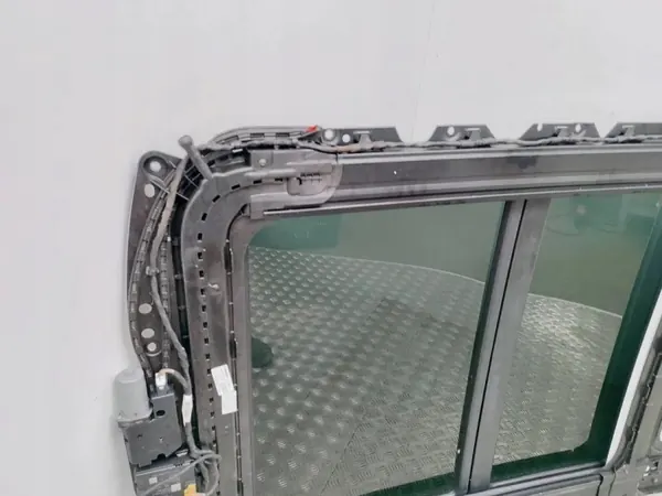 Teto solar usado OEM 8W9877041LL7 para Audi A4 Avant image 3