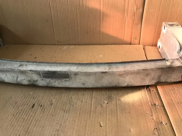 C-KLASA W204 Trave Anteriore + Zone image 5