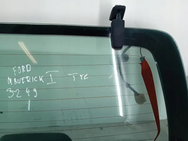 Bakluckeglas OEM SZYBA KLAPY BAGAZNIKA - Ford image 5