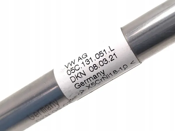 Linha de óleo turbo Skoda Scala 1.0 TSI 05C131051L image 7