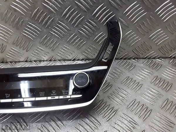 Toyota Klimasteuergerät OEM 5590002m30 - Gebraucht image 3