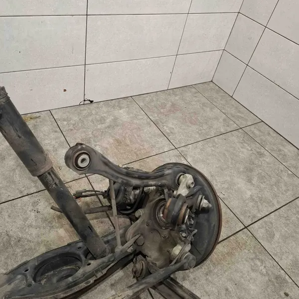 Left Rear Suspension Mercedes-Benz SLK (R172) A2023500206 image 4