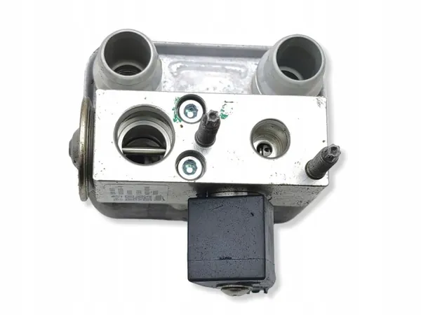 Opel Grandland X Klima-Expansionsventil OEM 9839052680 image 4