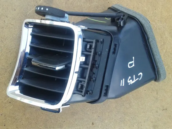 Rechte Lüftungsgitter Cadillac CTS II 2008-2014 image 1