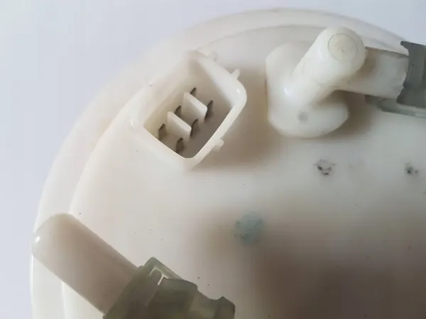 Bomba de combustível SUBARU LEGACY IV 2.0L 2004 OEM 42021AG000 image 4