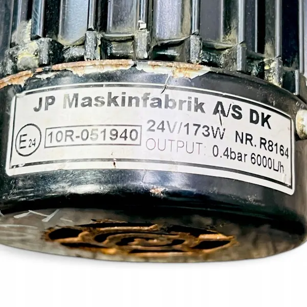 Volvo koelvloeistofpomp OEM 2119652 image 3