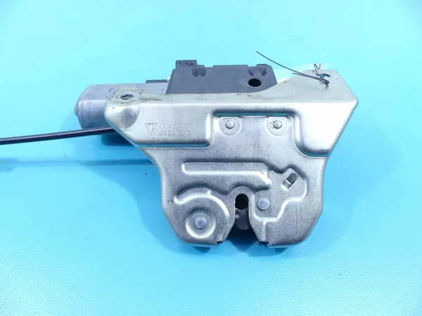 Baklucka Lås Porsche Panamera I 970 09-16 image 2