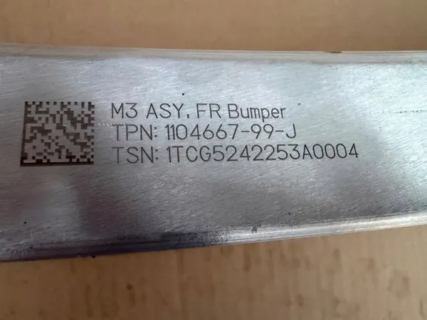 Viga dianteira Tesla Model Y Juniper OEM image 6