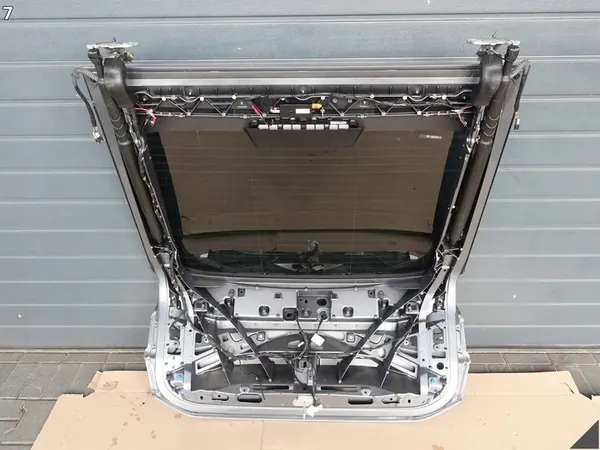 BMW 6 G32 Gran Turismo Lift 17-23 Takaluukku C2Y image 8