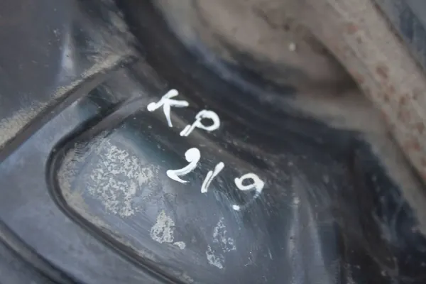 Cuscinetti e mozzi anteriori sinistri Mercedes-Benz CLS C219 2006 image 6