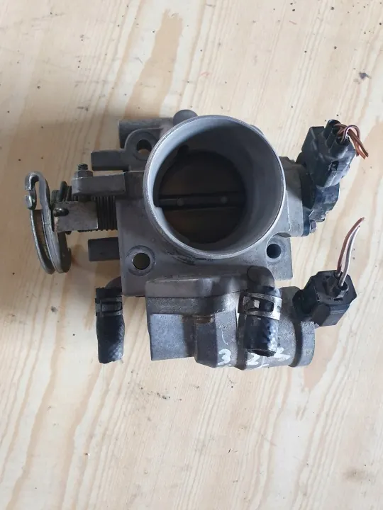 Corps de Papillon Mazda 323F OEM - Complet et Fonctionnel image 3