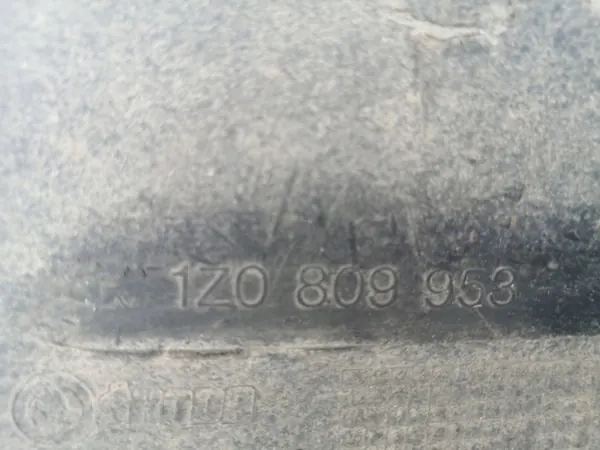 SKODA OCTAVIA II Left Front Wheel Arch 1Z0809957C image 3