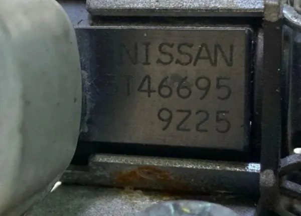 Colector de admisión Nissan OE OEM K5T46695 23153443 image 7