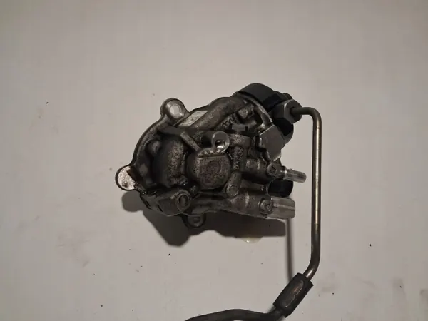 Bomba de inyección BMW 8511626 para 2.0 Diesel F45 image 2