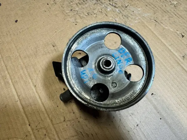 Ohjaustehostimen pumppu Citroen Berlingo III 1.6HDI ZF 9685555580 image 2