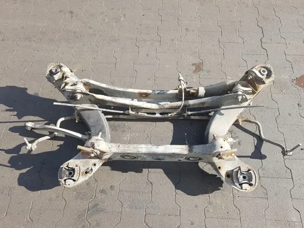 MERCEDES Hinterachsschwinge für C-Klasse W204 image 4