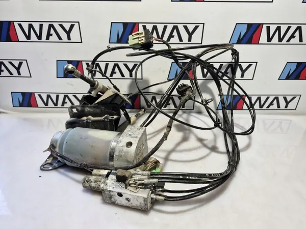Pompe hydraulique toit BMW E46 Cabrio OEM 8234530 image 2