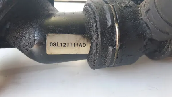 Tubería Corta de Agua OEM 03L121111AD para Audi A4 B8 2.0 TDI image 4