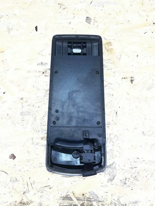 Accoudoir noir standard OEM 9644587377 pour Citroen C5 III X7 image 6