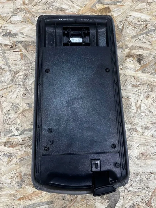 Accoudoir noir standard OEM 9644587377 pour Citroen C5 III X7 image 8