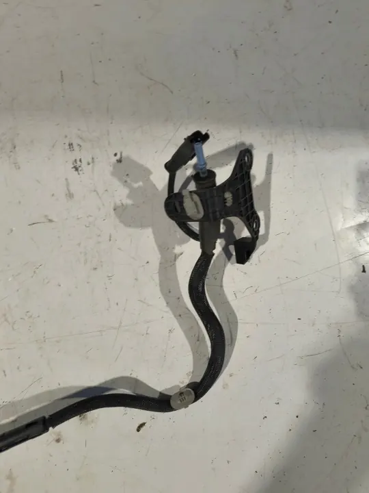 AdBlue-putki OEM 208 I Peugeot 208 I Lift 1.5 BlueHDi:lle image 4