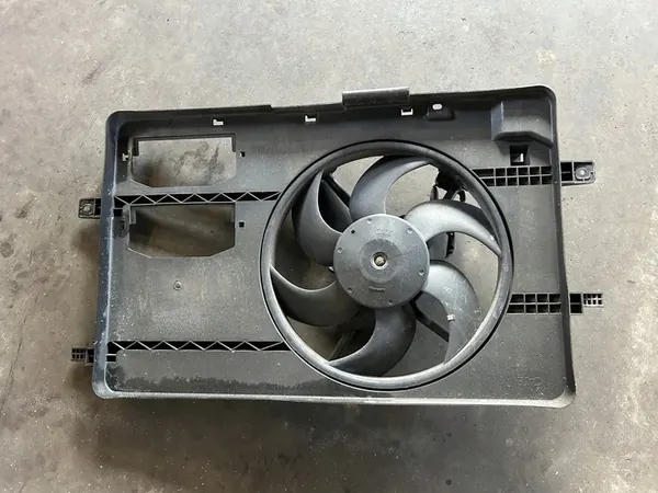 VENTILATOR SMART FORFOUR MITSUBISHI COLT Z30 image 2