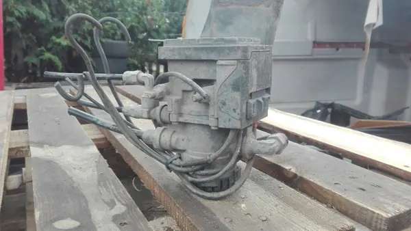 Soupape Modulateur EBS Avant Scania OEM 1754939 image 4